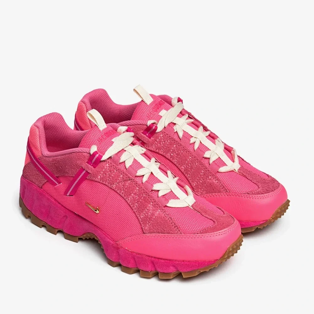 Nike x Jacquemus - Picture 2 of 9